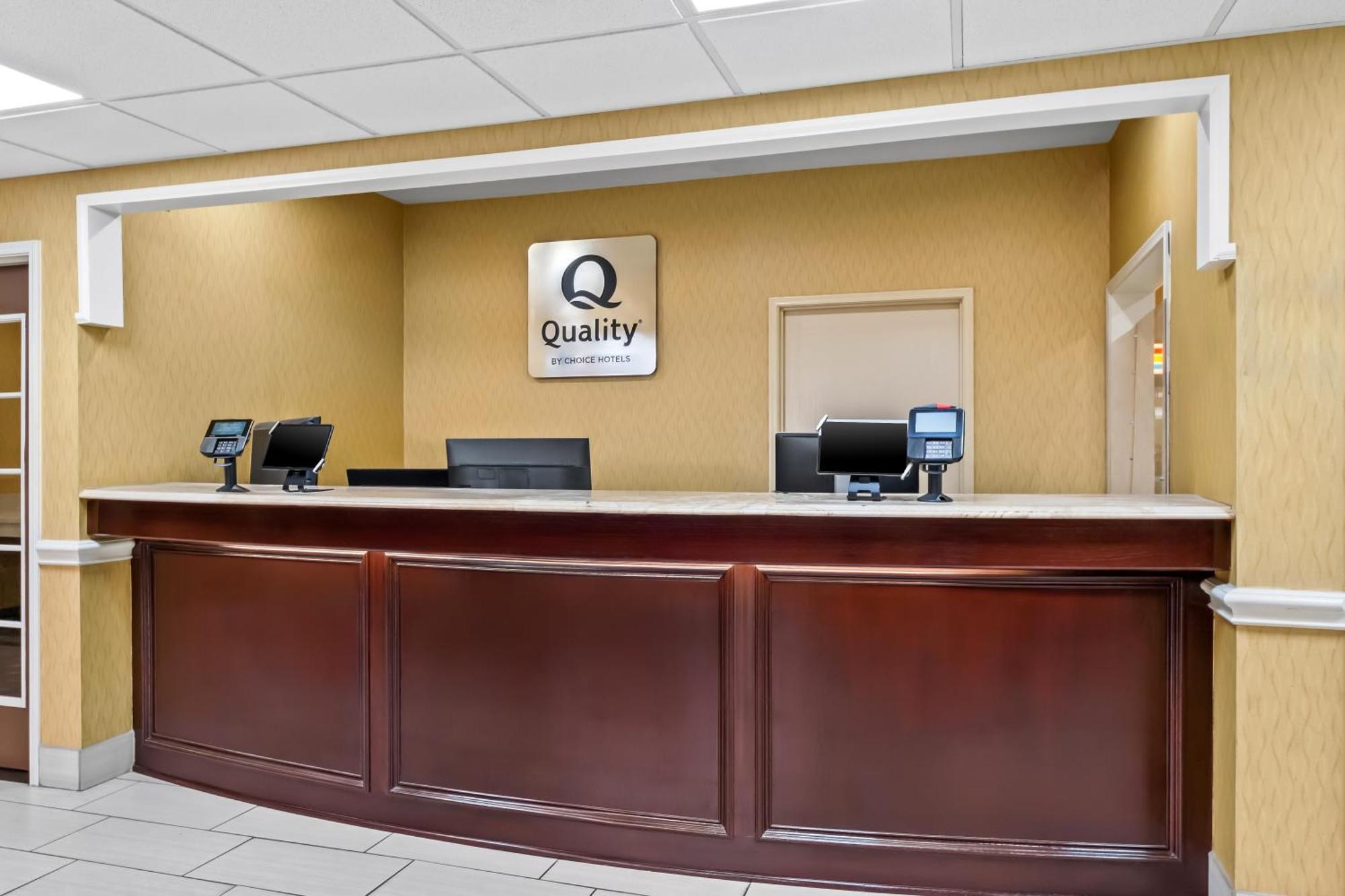 סן אנטוניו Quality Inn & Suites Airport North - Stone Oak מראה חיצוני תמונה